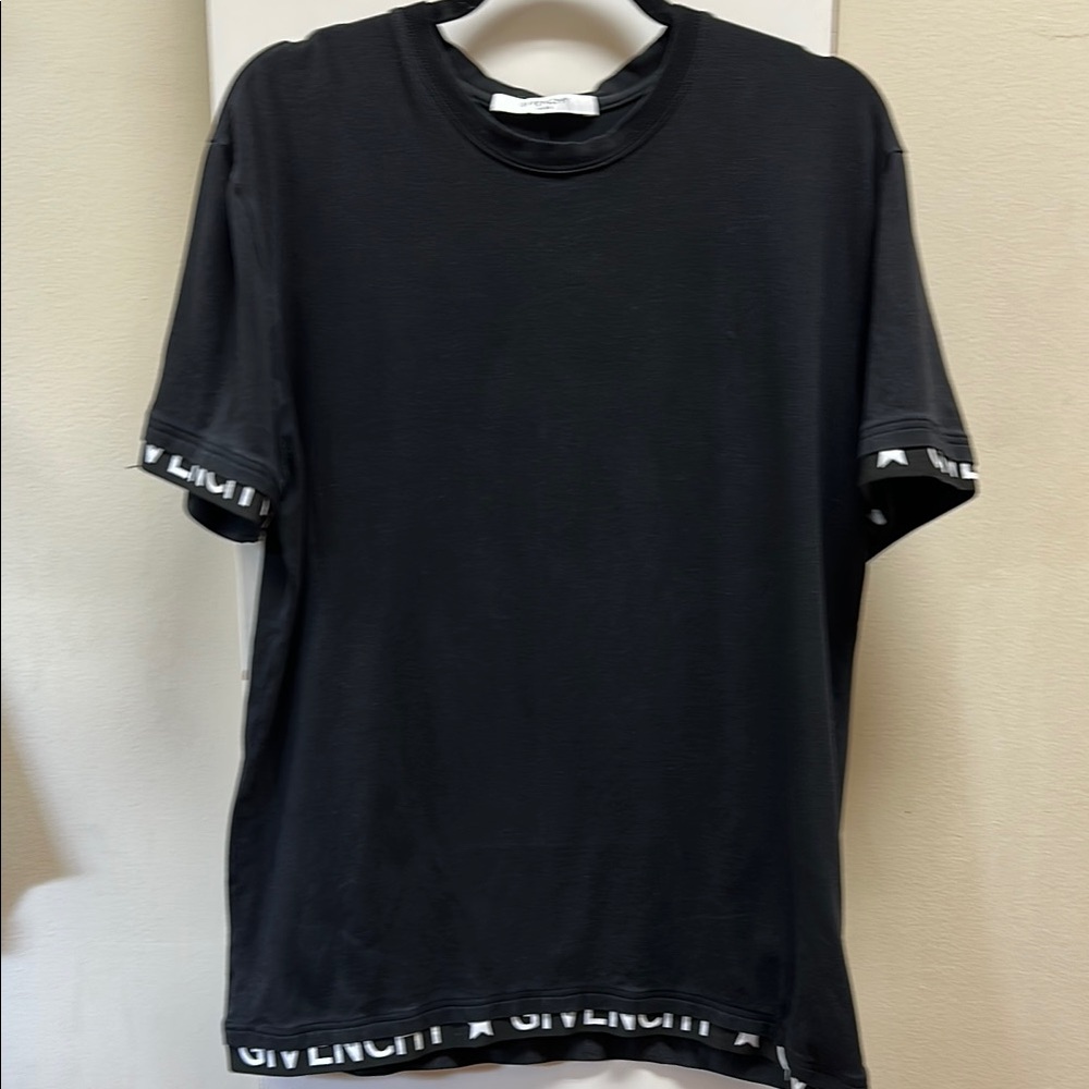 Givenchy Black Short Sleeve Tee medium